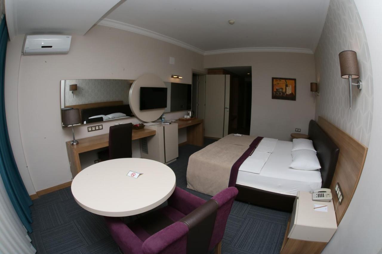 Spilos Hotel Manisa Exterior foto