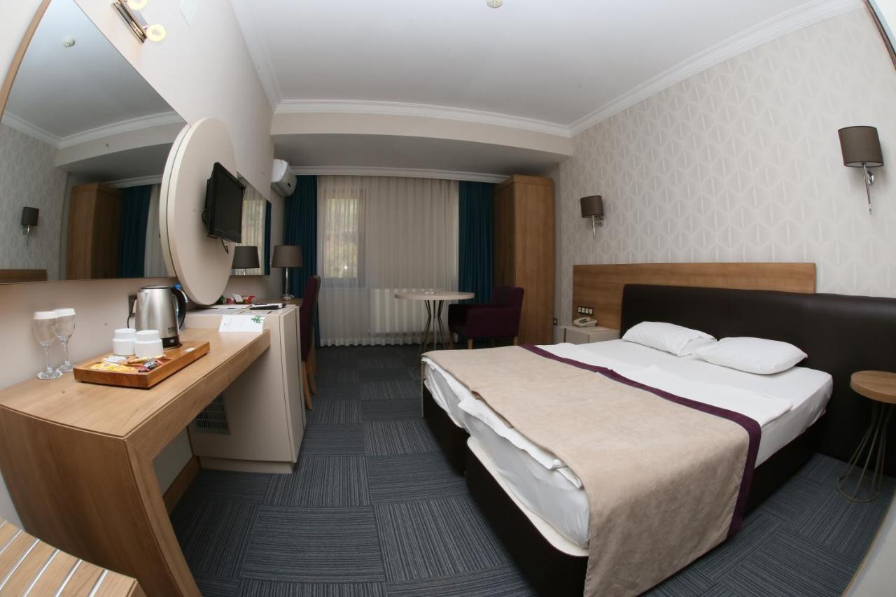 Spilos Hotel Manisa Exterior foto