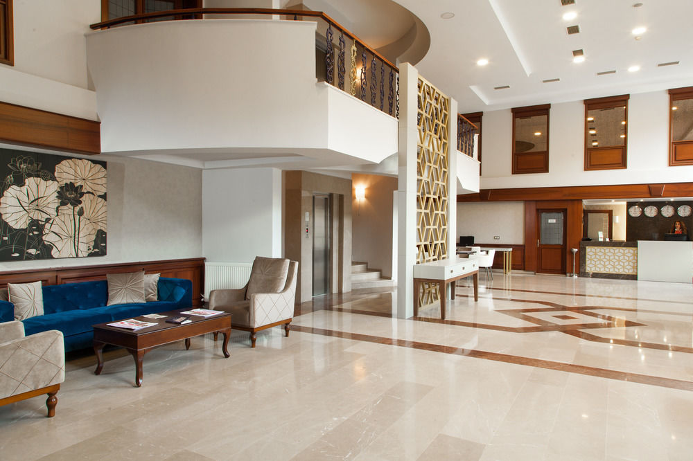 Spilos Hotel Manisa Exterior foto