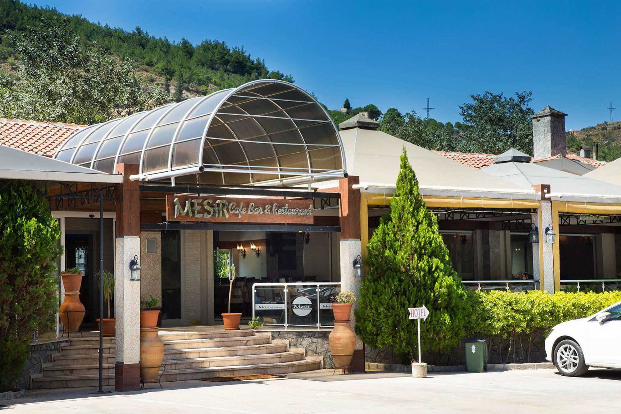 Spilos Hotel Manisa Exterior foto